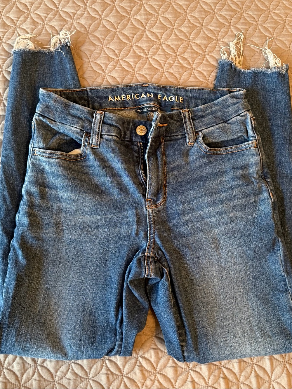 American Eagle Outfitters High-Rise Skinny Jeans in Dark Blue Wash